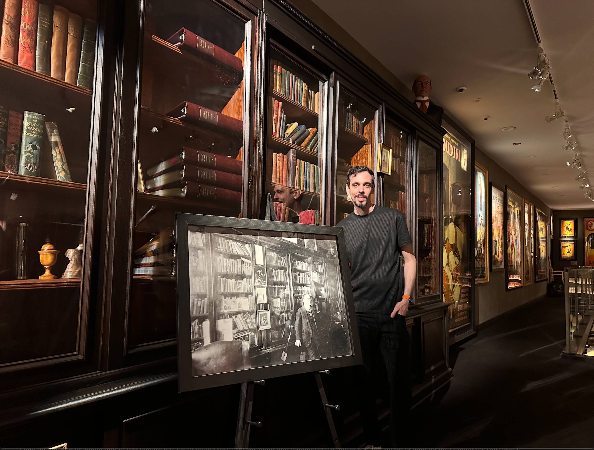 Alan en el Museo de David Copperfield